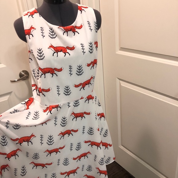 ❌Sold❌Price Firm Quirky Fox Print Dress 🦊🦊 - Picture 9 of 10